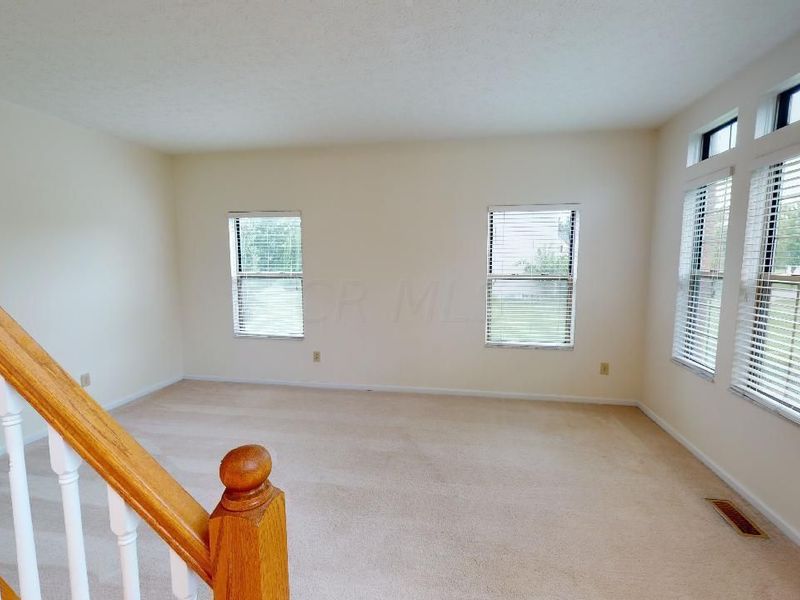 6498 Ringsend Court , Dublin, OH 43016 Photo 5