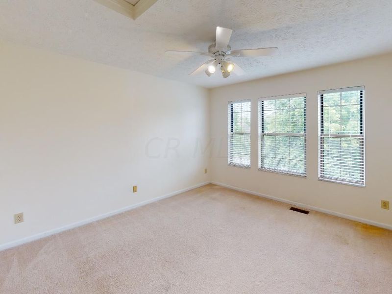 6498 Ringsend Court , Dublin, OH 43016 Photo 56