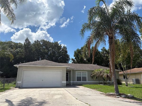 305 COLONADE COURT , KISSIMMEE, FL 34758