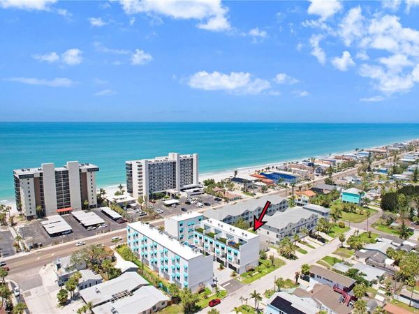 15405 GULF BOULEVARD , Unit B4, ST PETERSBURG, FL 33708