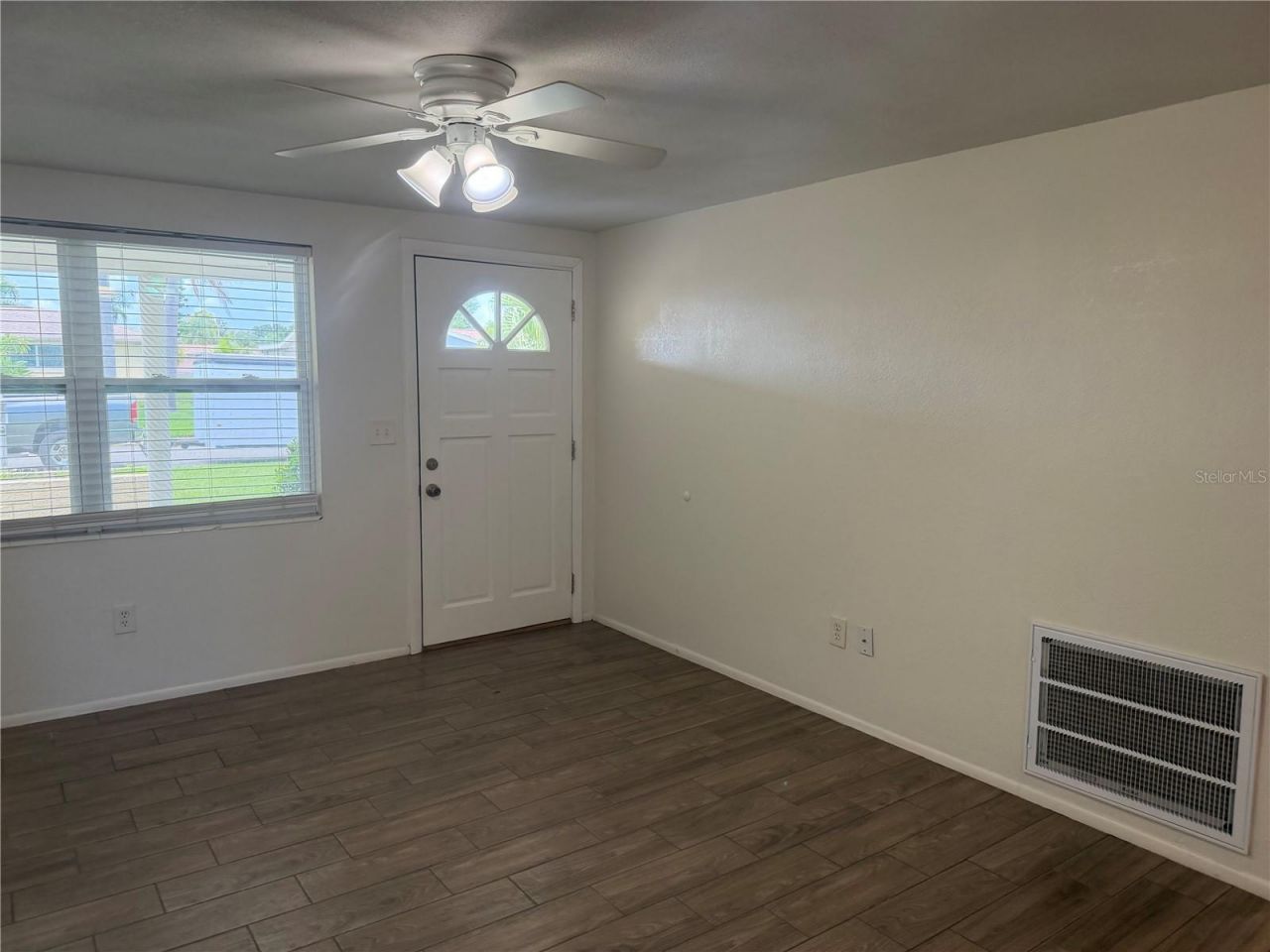 3908 Baden Drive , Holiday, FL 34691 Photo