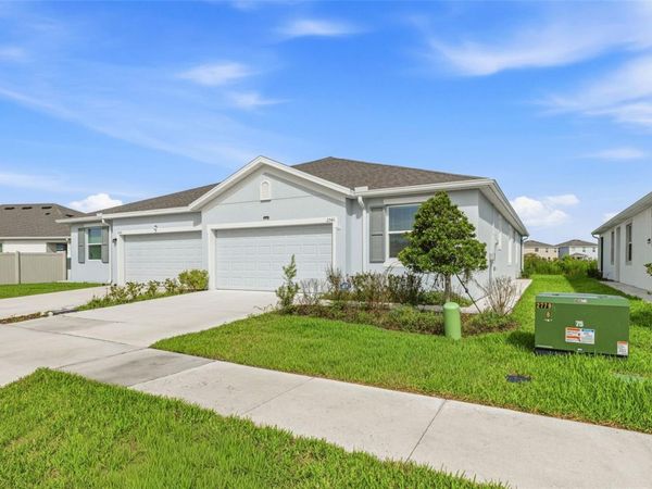 2541 BENDING BONSAI DRIVE , WESLEY CHAPEL, FL 33543
