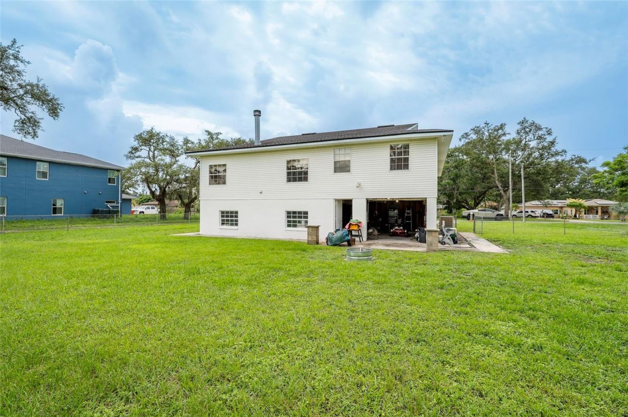 12055 Murray Avenue, Largo, FL 33778 Photo