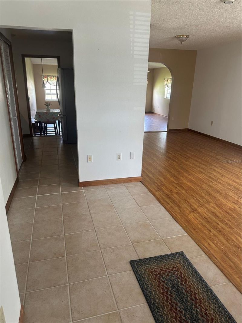 12055 Murray Avenue, Largo, FL 33778 Photo