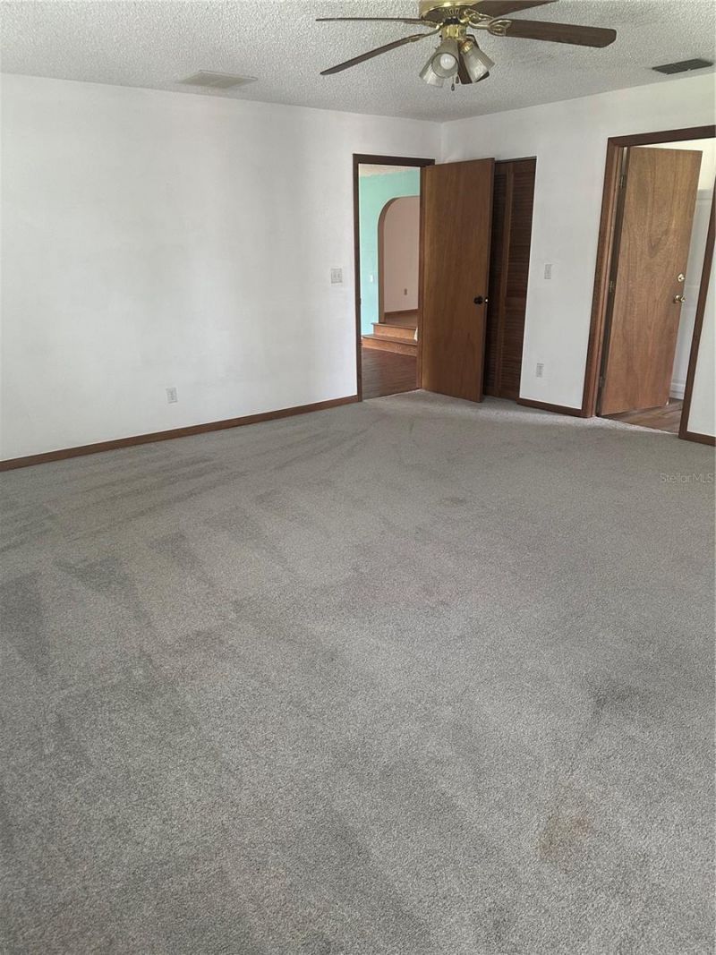 12055 Murray Avenue, Largo, FL 33778 Photo