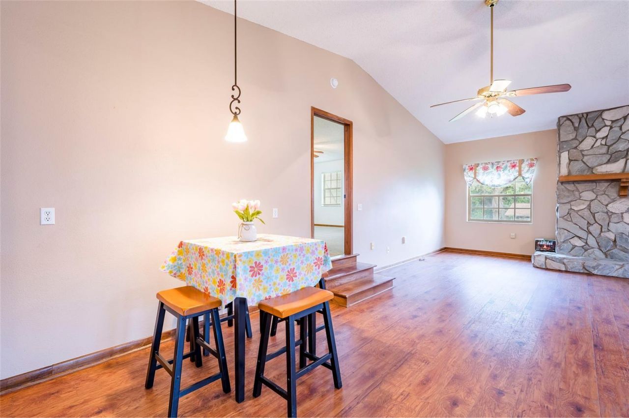 12055 Murray Avenue, Largo, FL 33778 Photo