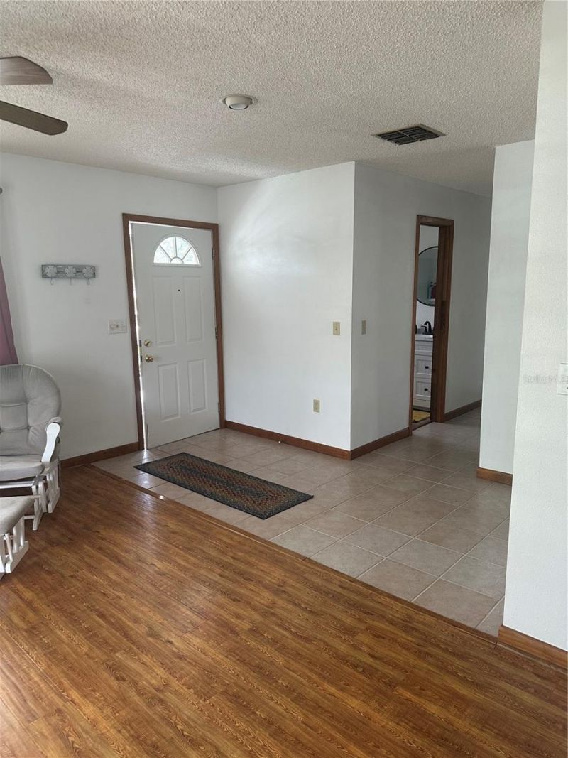 12055 Murray Avenue, Largo, FL 33778 Photo