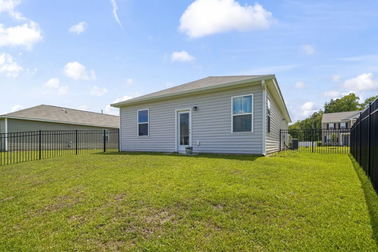 416 Bearskin Ct.  Photo 17