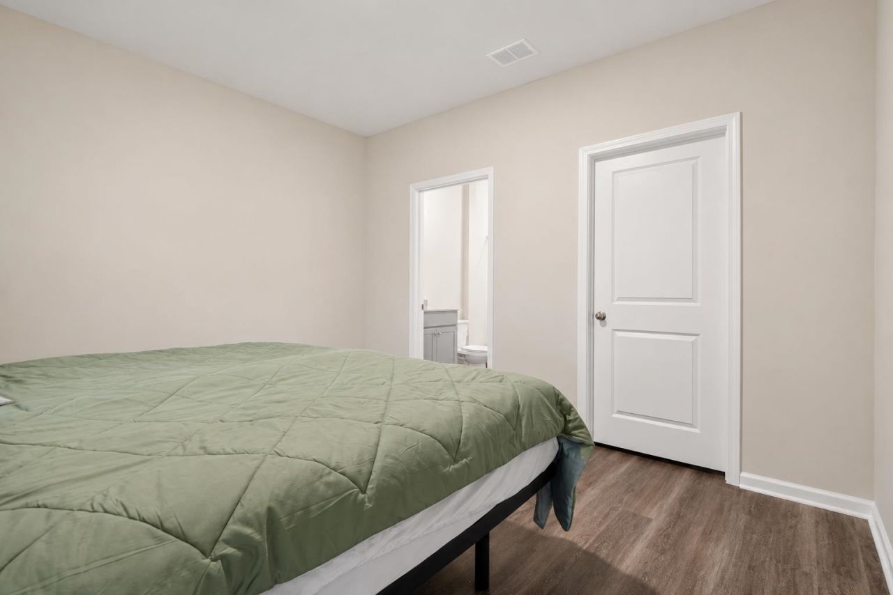 416 Bearskin Ct.  Photo 8