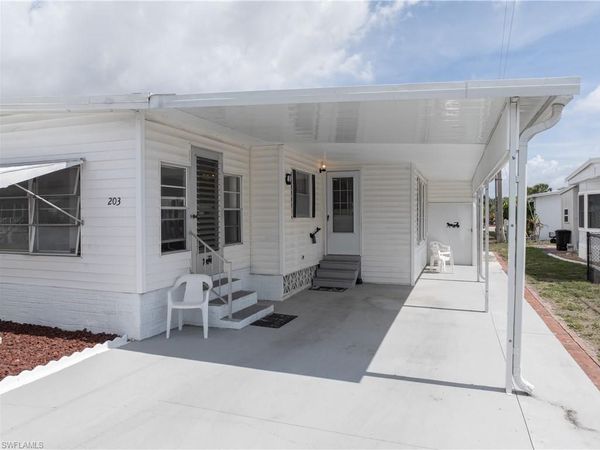 203 Harvest LN , NORTH FORT MYERS, FL 33917
