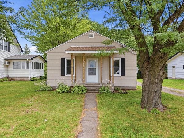 260 Buffalo Avenue S, Montrose, MN 55363
