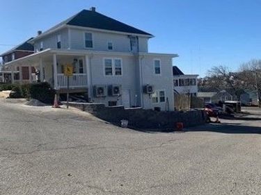 19 Sagamore Ter, Unit 1, Hull, MA 02045