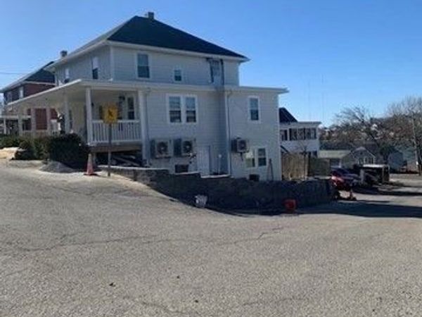 19 Sagamore Ter, Unit 1, Hull, MA 02045