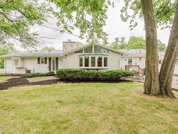 1309 Glen Meadow Drive, Findlay, OH 45840