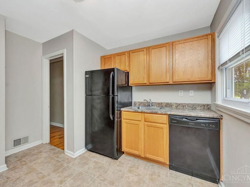 706 S Campus Avenue, Oxford, OH 45056 Photo 12
