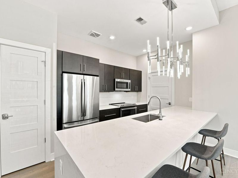 411 Plum Street, Unit 203, Cincinnati, OH 45202 Photo 13