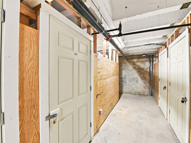 411 Plum Street, Unit 203, Cincinnati, OH 45202 Photo 41