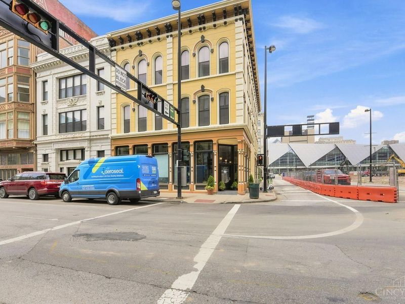 411 Plum Street, Unit 203, Cincinnati, OH 45202 Photo 42