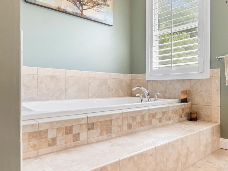 951 Volterra Lane, Cincinnati, OH 45206 Photo 64