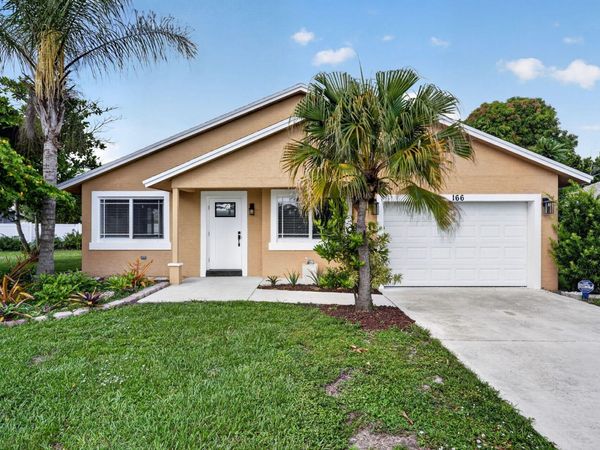 166 RAINTREE, Jupiter, FL 33458