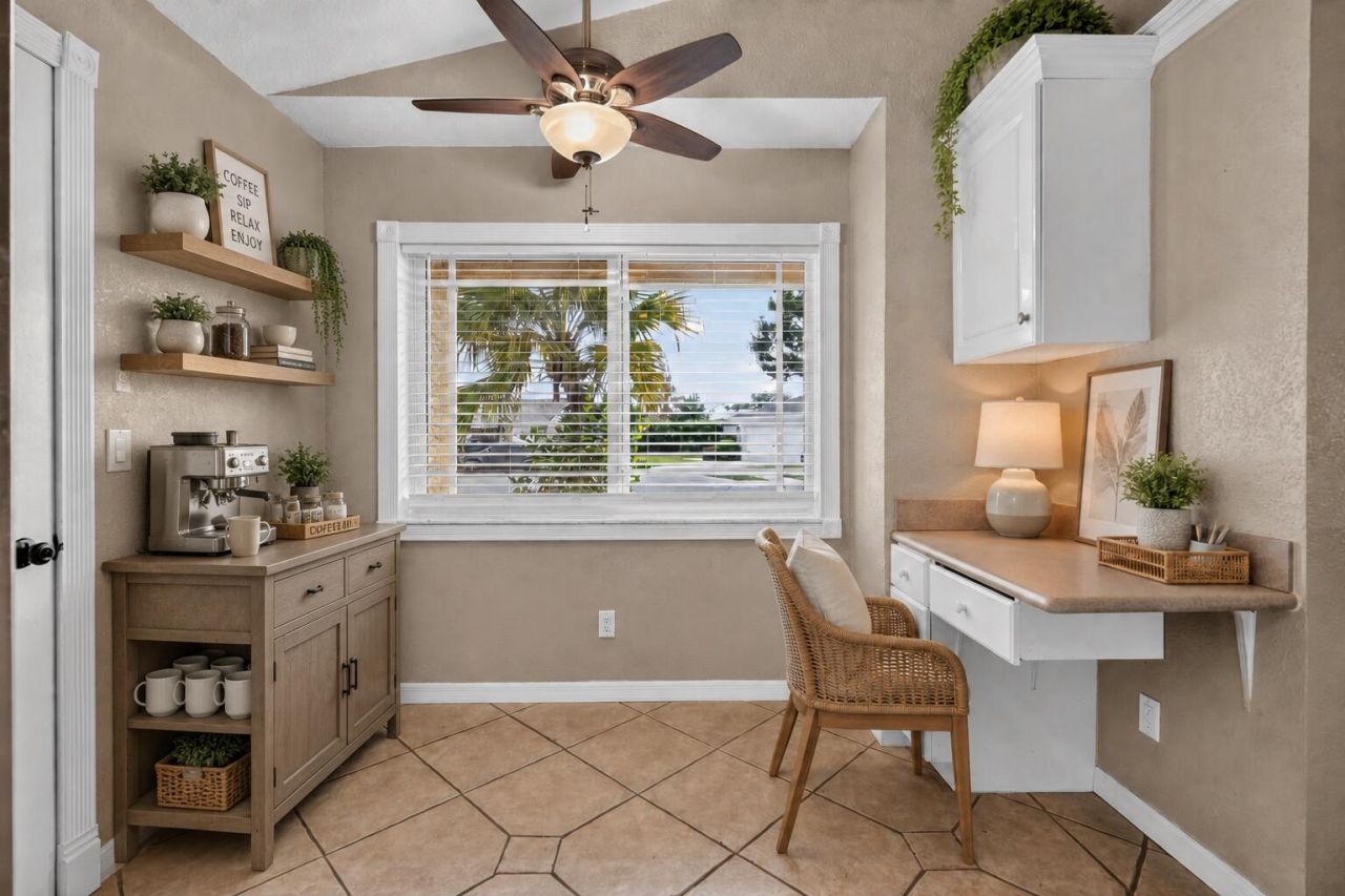 166 Raintree, Jupiter, FL 33458 Photo