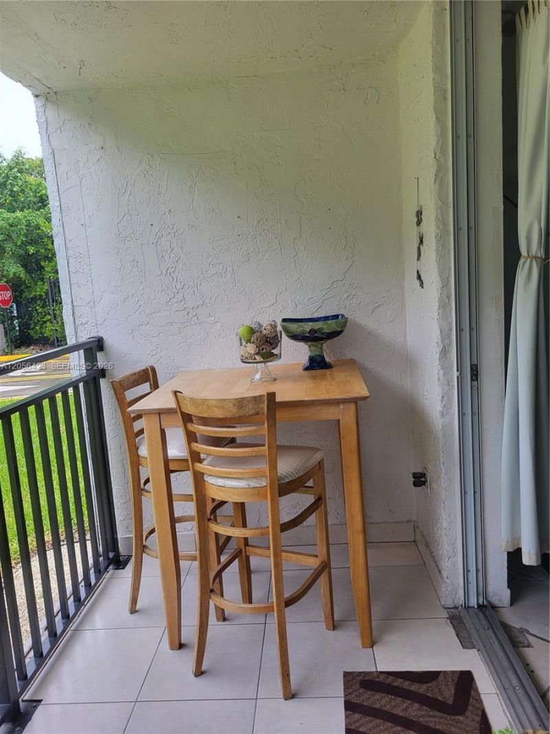 14140 SW 84th St , Unit 110-H, Miami, FL 33183 Photo