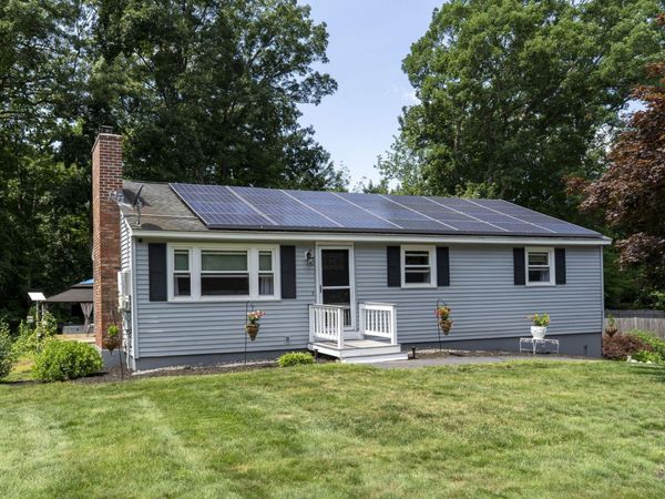 25 Bedard Avenue, Derry, NH 03038