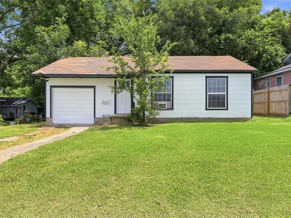607 S Austin Street , Sherman, TX 75090