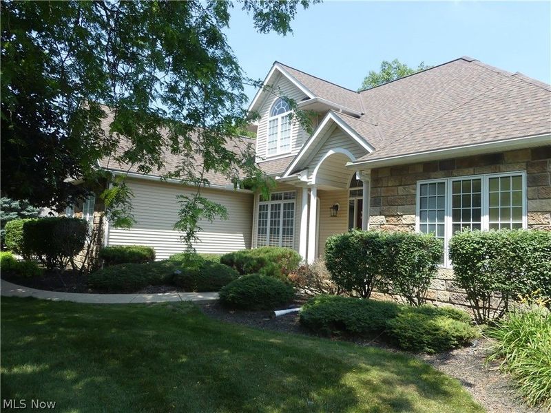 7395 Hunting Lake Drive , Concord Township, OH 44077 Photo 1