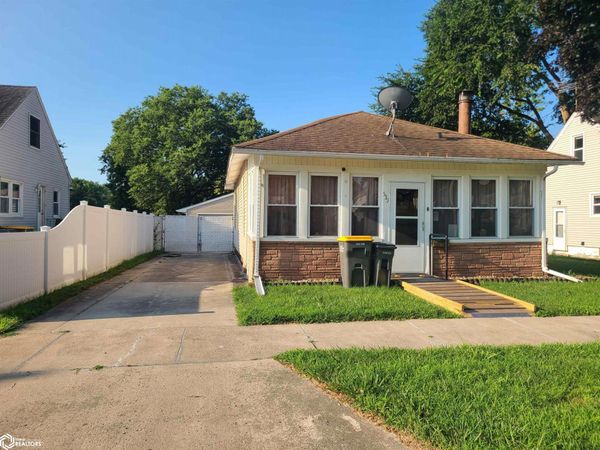 539 20th Street SE, Mason City, IA 50401