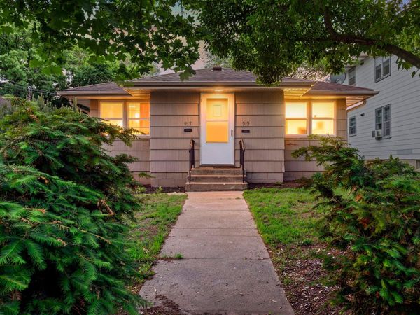 917- 919 Weeks Avenue SE, Minneapolis, MN 55414