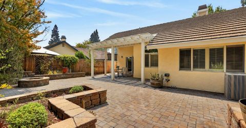 11557 Bear Valley Ct, Rancho Cordova, CA 95670 Photo