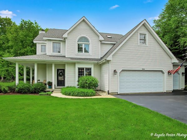 803 Silver Glen Road , McHenry, IL 60050