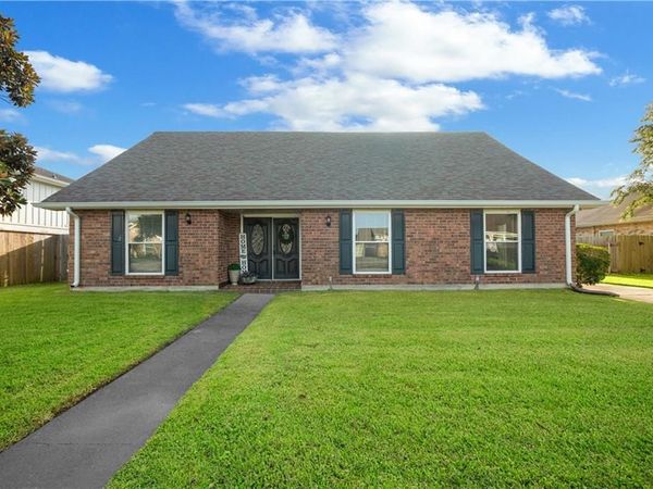 17 EVERGLADES Street, Kenner, LA 70065