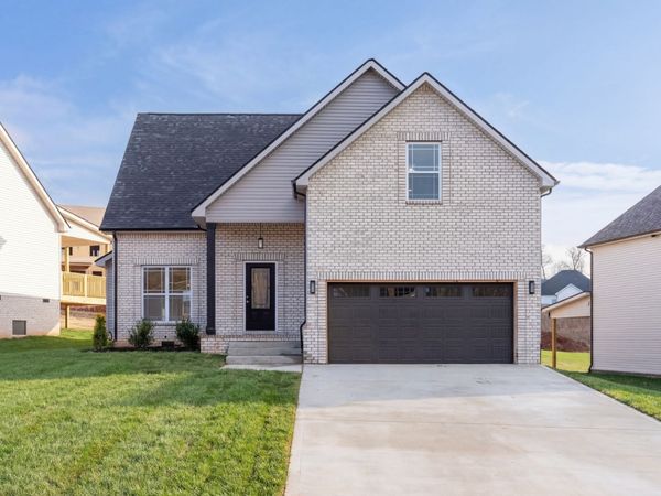 3035 Timberdale Dr, Clarksville, TN 37042