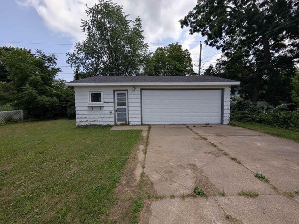 130 S ANDREWS STREET, Shawano, WI 54166