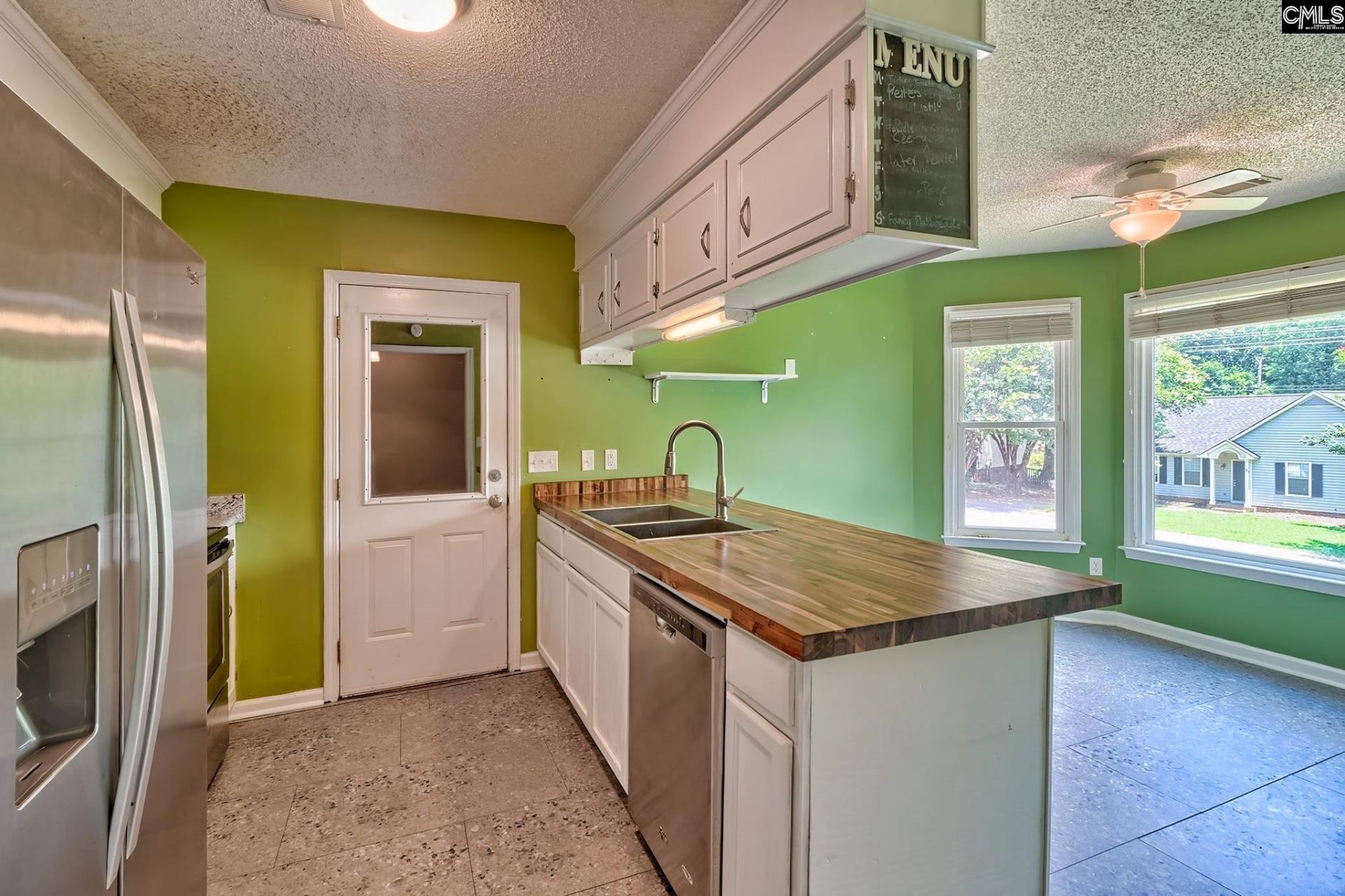 232 Braewick Road  Photo 6