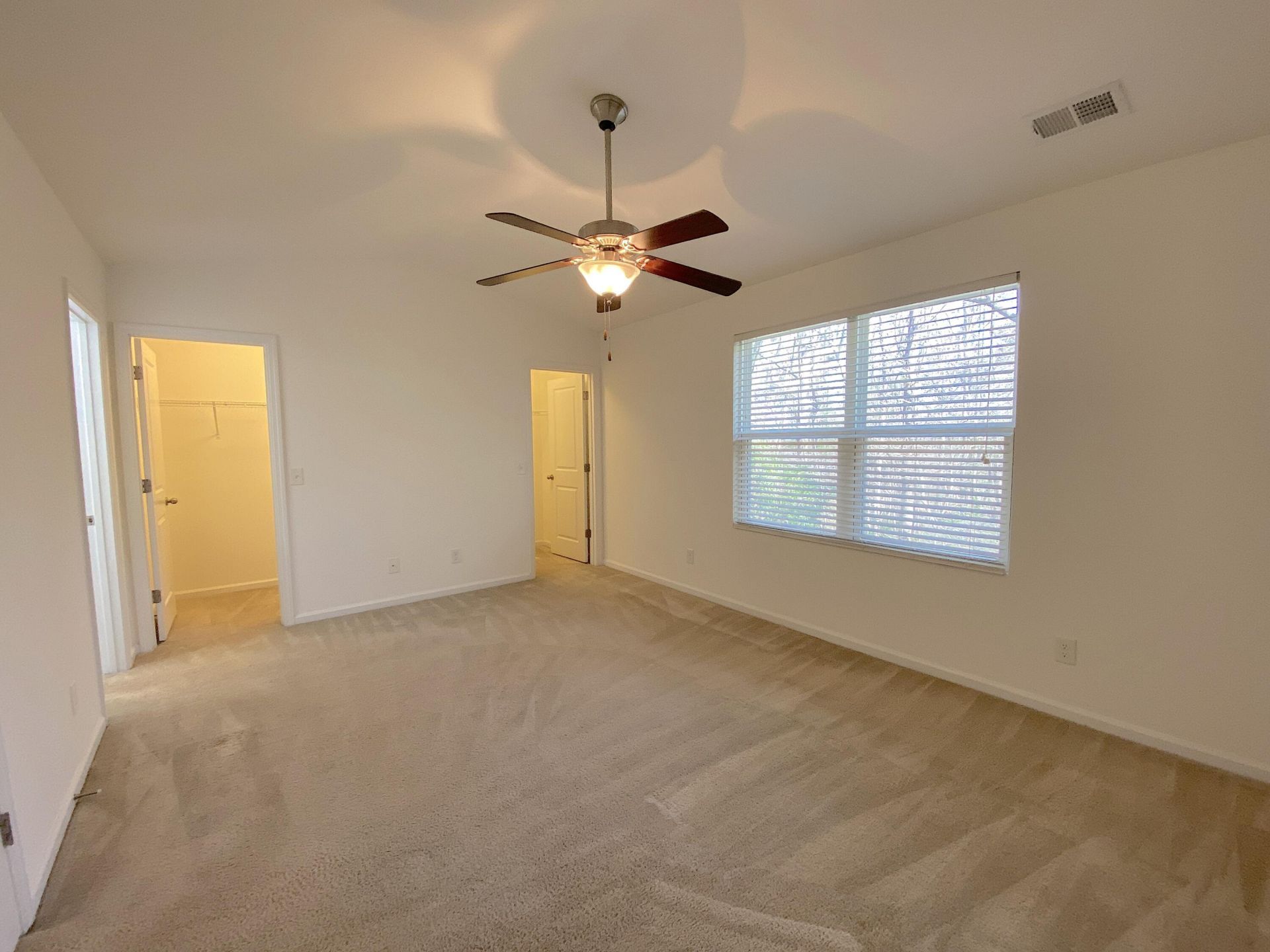 9139 Parlor Drive Photo 11