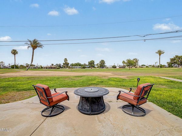 10262 W SNEAD Circle N, Sun City, AZ 85351