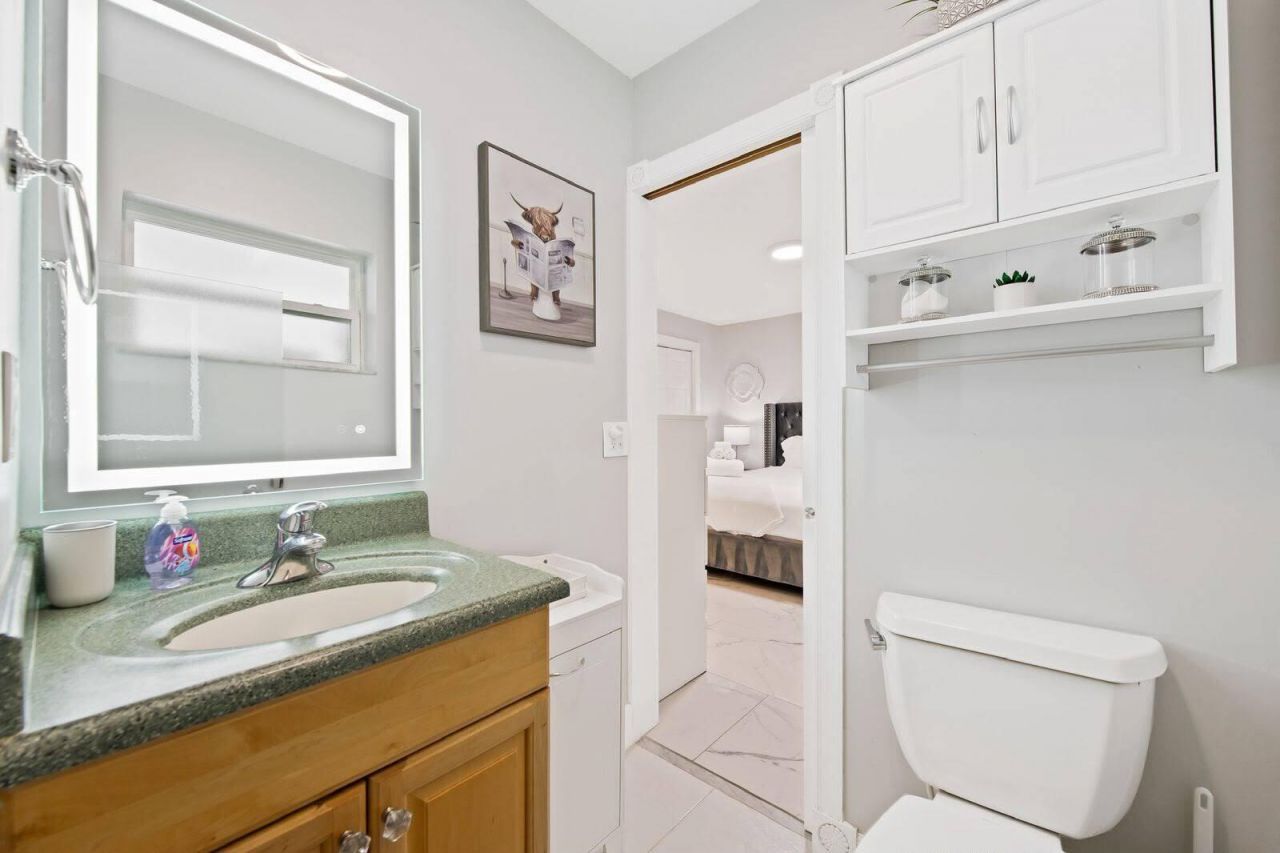 3298 N Dixie Highway, Boca Raton, FL 33431 Photo