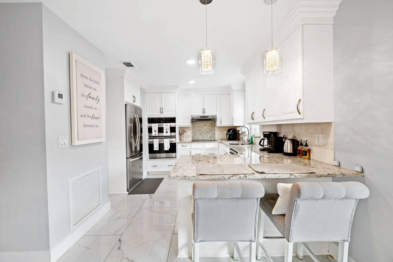 3298 N Dixie Highway, Boca Raton, FL 33431 Photo