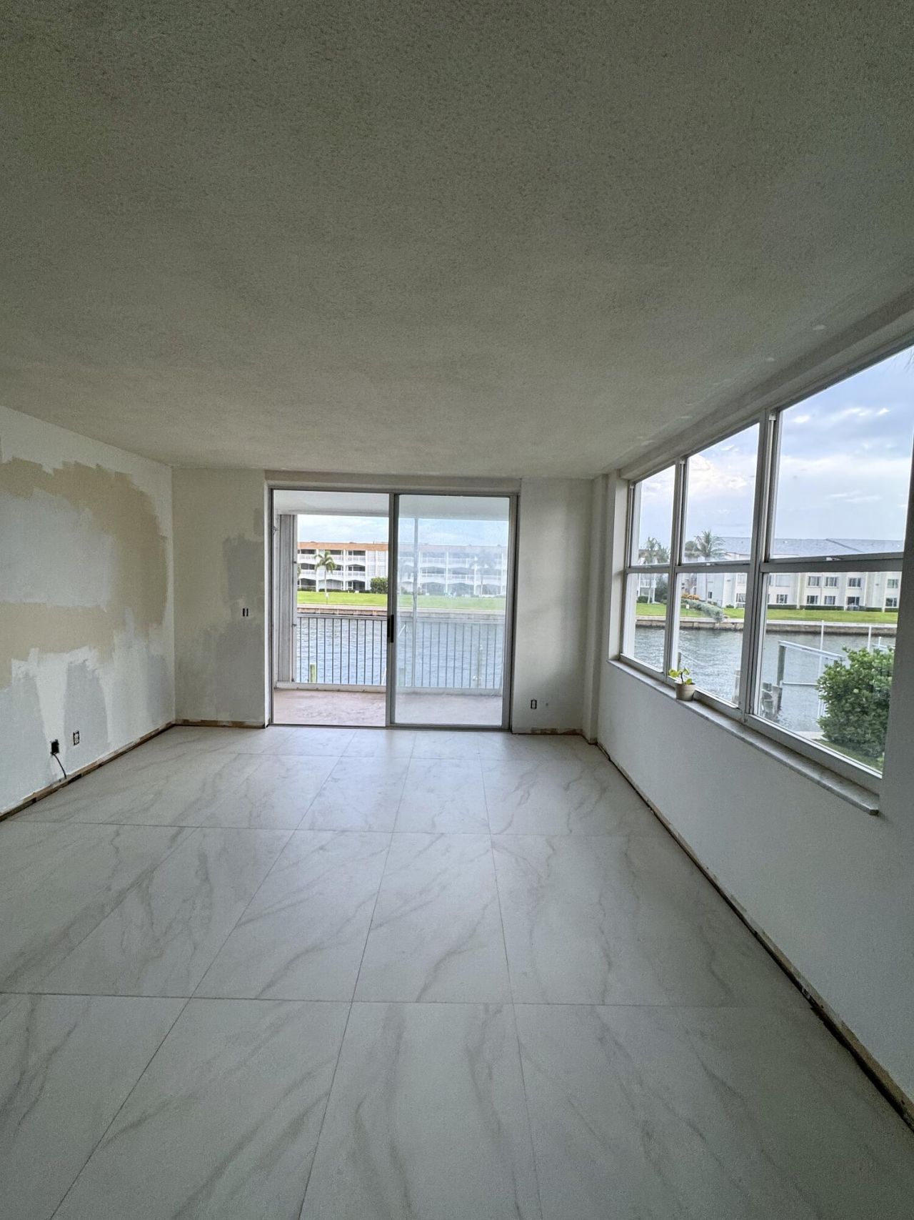 100 Paradise Harbour Boulevard, Unit 212, North Palm Beach, FL 33408 Photo