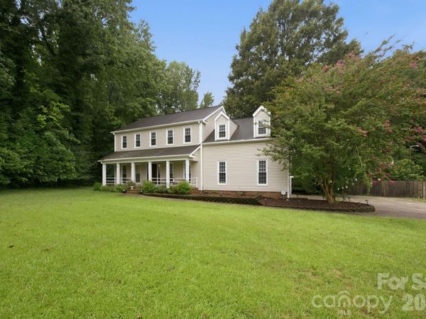 115 Valley Glen Drive, Waxhaw, NC 28173