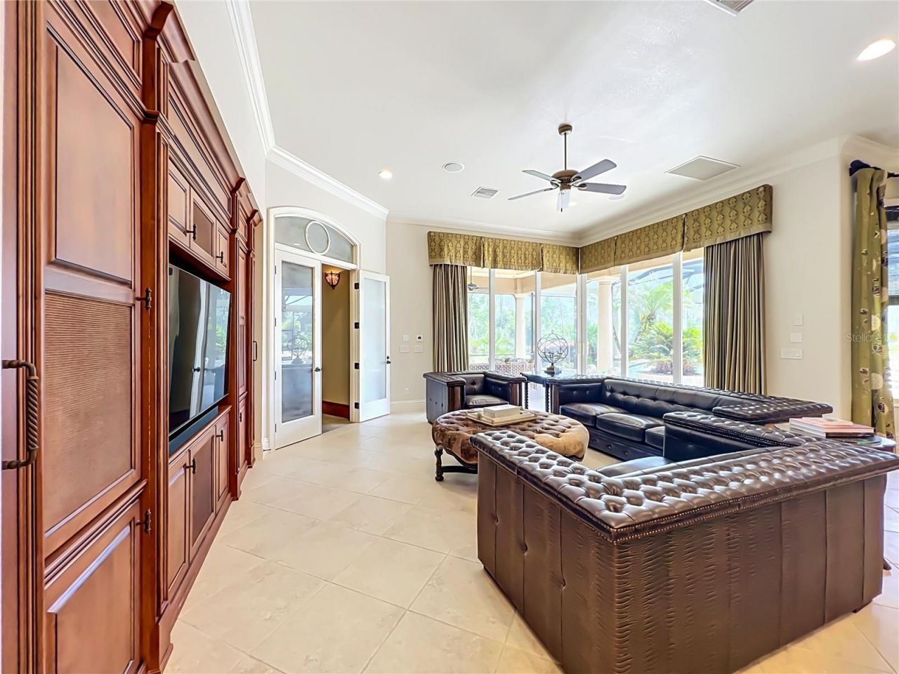 16028 Pendio Drive, Montverde, FL 34756 Photo