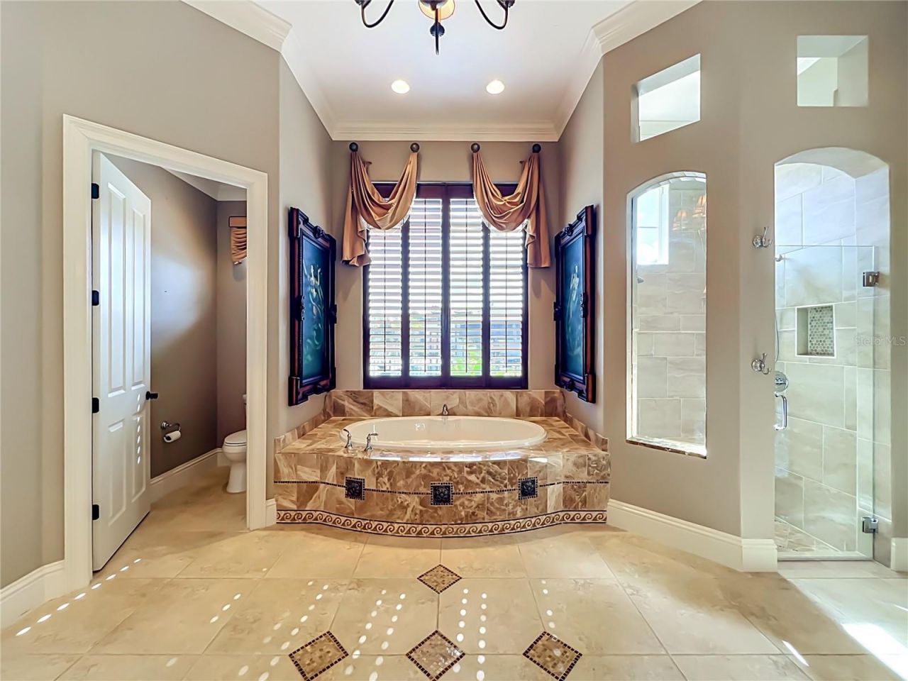 16028 Pendio Drive, Montverde, FL 34756 Photo