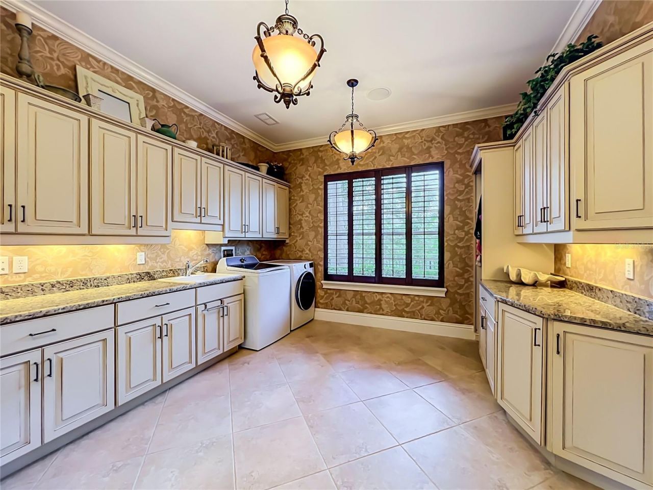 16028 Pendio Drive, Montverde, FL 34756 Photo