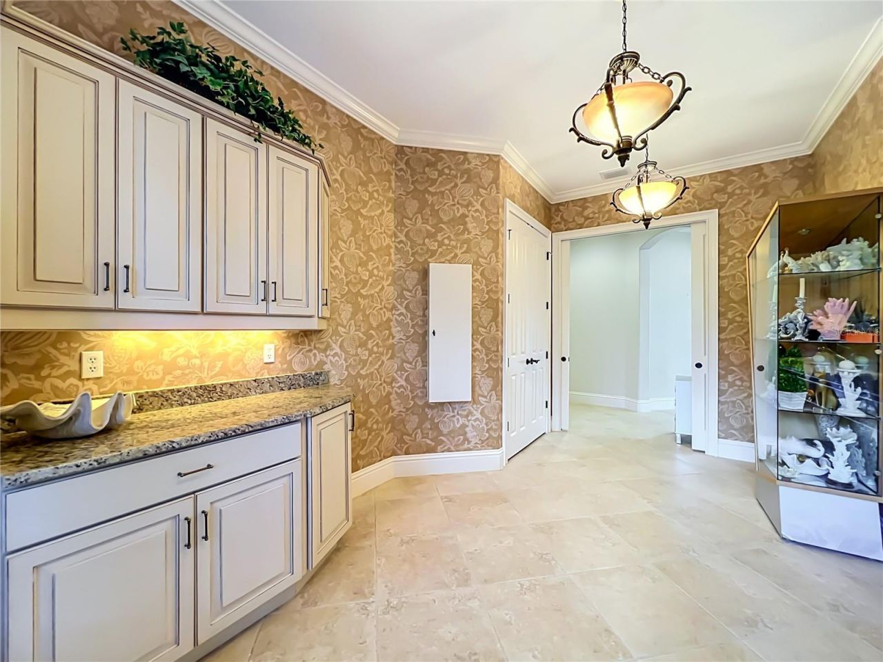 16028 Pendio Drive, Montverde, FL 34756 Photo