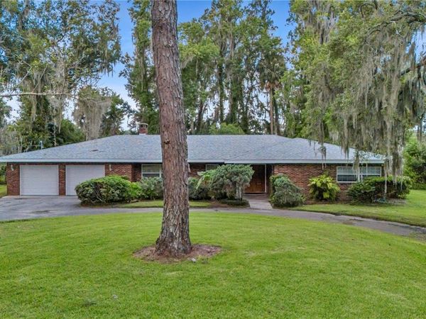 1940 ALICE DRIVE , ASTOR, FL 32102