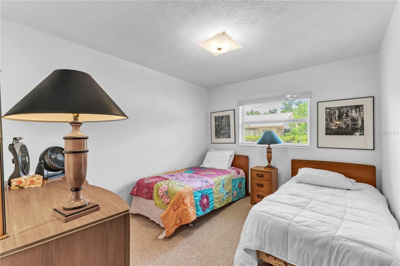 1940 Alice Drive, Astor, FL 32102 Photo