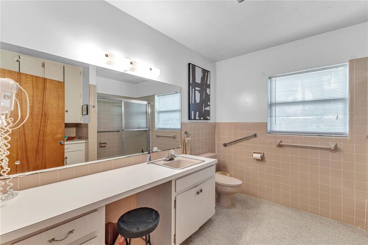 1940 Alice Drive, Astor, FL 32102 Photo